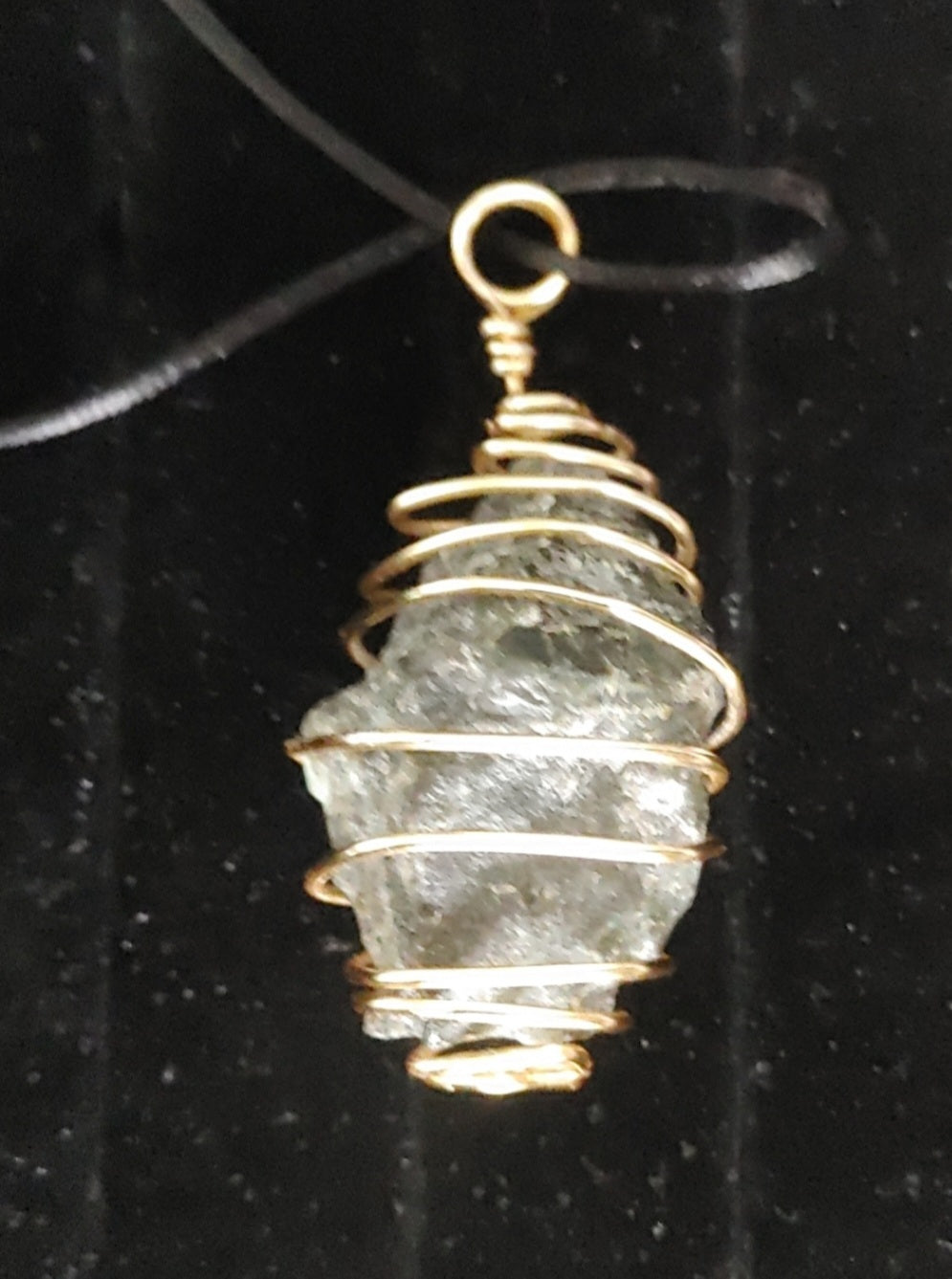 Crystal Wrap Pendant (Single-Spiral style)